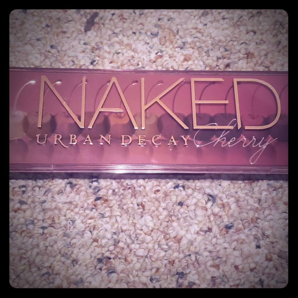 Urban Decay Naked Cherry